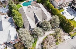 8 Willow Drive, Englewood Cliffs, NJ 07632
