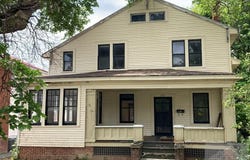 1800 Vineyard St., BLUEFIELD, WV 24701