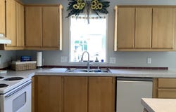 1111 SE 3RD Ave, Canby, OR 97013