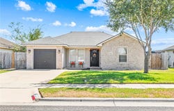 5618 Arboleda, Corpus Christi, TX 78417