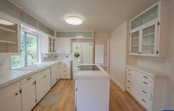 680 E Sherman St, Lebanon, OR 97355