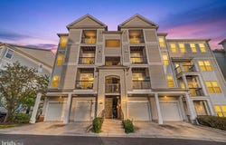 11325 ARISTOTLE Drive, FAIRFAX, VA 22030