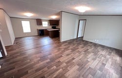 482 SHELNUTT Loop, Phil Campbell, AL 35581