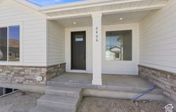 2406 E MORNING GLORY Way, Eagle Mountain, UT 84005
