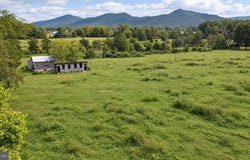 OLD COUNTY Road, GROTTOES, VA 24441