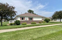 1290 2nd Ave SE, LeMars, IA 51031