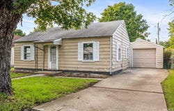 1906 E 24th Street, Muncie, IN 47302