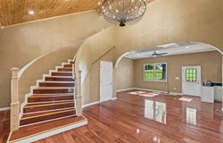 901 Kyle St, La Follette, TN 37766
