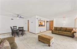 16036 Pine Drive, Tinley Park, IL 60477