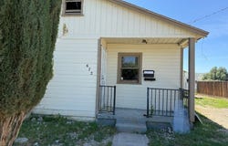 672 E Tache, Coalinga, CA 93210