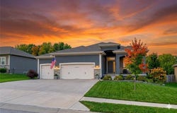504 Bentwater Drive, Raymore, MO 64083
