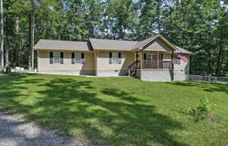 122 Jay Loop, Jamestown, TN 38556