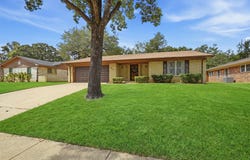 2403 Caprice Avenue, Denison, TX 75020