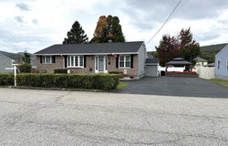 27 Haven Avenue, Berlin, NH 03570