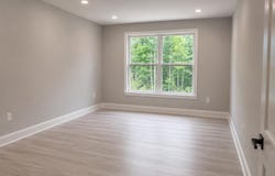 125 Franklin Drive, Hawley, PA 18428