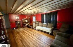 1026 S Main Street, Crystal, MI 48818