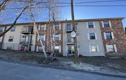 10 Hemans Street, Worcester, MA 01605