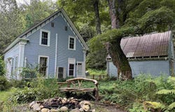313 Dover Road, Newfane, VT 05345