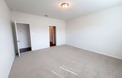 817 MARGAY LOOP, Seguin, TX 78155