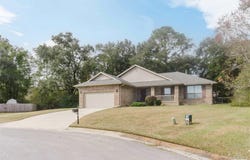 1270 Boat Tail Ct, Cantonment, FL 32533