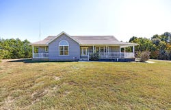 2477 McCauley Road, Raywick, KY 40060