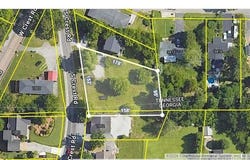 1000 S Crest Road, Chattanooga, TN 37404