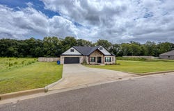 401 County Road 758, Enterprise, AL 36330