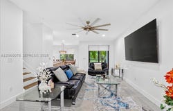 425 NW 33rd Ln, Pompano Beach, FL 33069