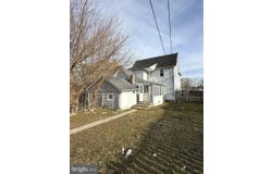 217 COMMERCE Street, HARRINGTON, DE 19952