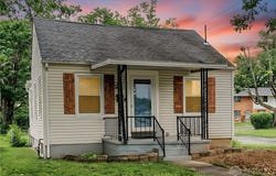 2901 Lansing Drive, Dayton, OH 45420