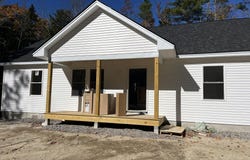 11 Weeman Road, Naples, ME 04055