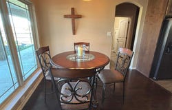 104 Park View, Poth, TX 78147