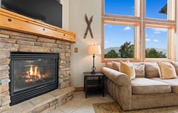 4040 Silverheels Drive, SILVERTHORNE, CO 80498