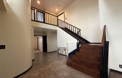 8800 Crusheen Way, Sacramento, CA 95828