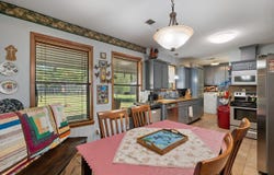 702 S Division St, Lavaca, AR 72941