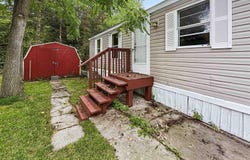 225 Warwick Way, Auburn Hills, MI 48326