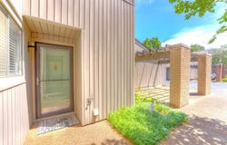 4756 EAGLE CREST Dr, Memphis, TN 38117