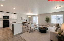 2002 HENDERSON Way, Longview, WA 98632