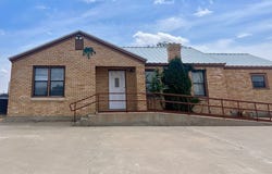 510 E Broadway St, Andrews, TX 79714