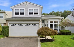 215 Fairfield Drive E, Holbrook, NY 11741