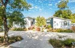 565 E BASEL ST, New Braunfels, TX 78130-4305