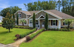 251 W DELAWARE Avenue, LAKE HELEN, FL 32744