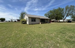 101 N 7th, Jet, OK 73749