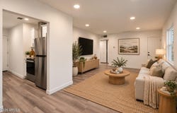 639 S SIRRINE, Mesa, AZ 85210
