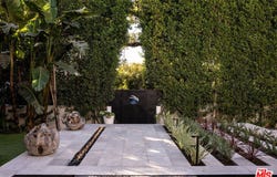 810 N Orlando Ave, Los Angeles, CA 90069