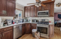 80 Ackerly Lane, Ronkonkoma, NY 11779