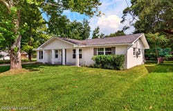 2154 Floyd Drive, Biloxi, MS 39531