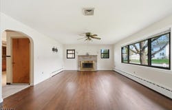 96 Wiltop Rd, Netcong Boro, NJ 07857-1424
