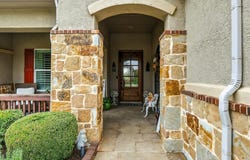 9713 Arkose Drive, Denton, TX 76207
