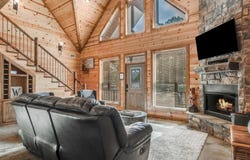 129 POPLAR Circle, Broken Bow, OK 74728